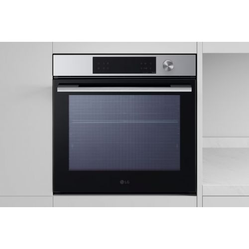 LG Instaview Built In Electric Oven 60 cm 76 L Air Fry and Steam WSED7613S